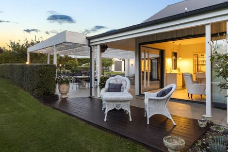 Photo of property in 24 Ellett Road West, Karaka, Papakura, 2580