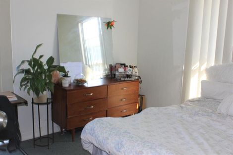 Photo of property in 1 Ettrick Place, Mangere East, Auckland, 2024