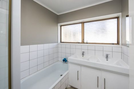 Photo of property in 15 Miro Street, Maeroa, Hamilton, 3200