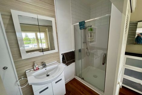 Photo of property in 62 Moana Road, Okitu, Gisborne, 4010