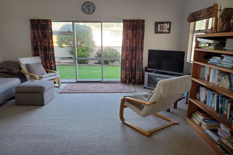 Photo of property in 10 Wallnutt Avenue, Waihi Beach, 3611