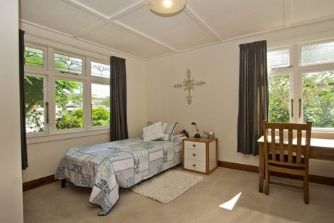 Photo of property in 1138 High Street, Taita, Lower Hutt, 5011