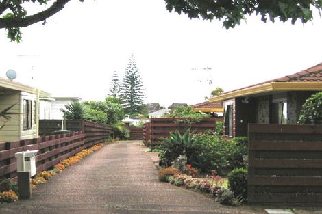 Photo of property in 1/40 Dignan Street, Point Chevalier, Auckland, 1022