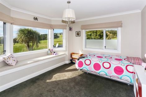 Photo of property in 17 Kohanga Road, Te Kohanga, Tuakau, 2693