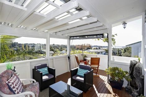 Photo of property in 9 Te Arawa Place, Welcome Bay, Tauranga, 3112