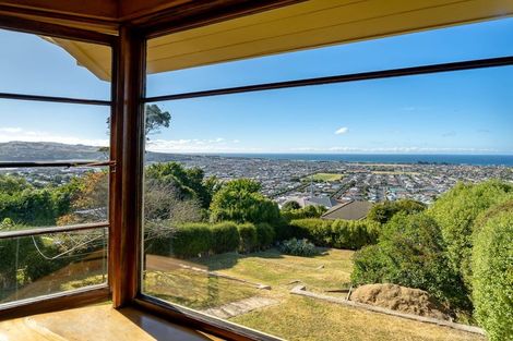 Photo of property in 135 Forfar Street, Clyde Hill, Dunedin, 9011