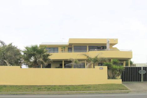 Photo of property in 195 Marine Parade, Mount Maunganui, 3116