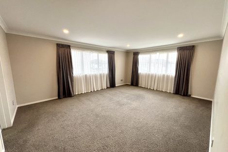 Photo of property in 22 Eastfield Avenue, Flat Bush, Auckland, 2019