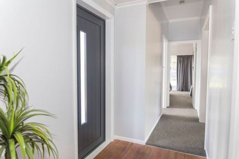 Photo of property in 16 Ruahine Street, Dannevirke, 4930