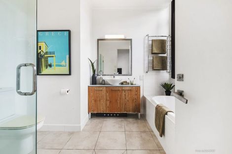 Photo of property in Augusta Apartments, 24/254 Willis Street, Te Aro, Wellington, 6011