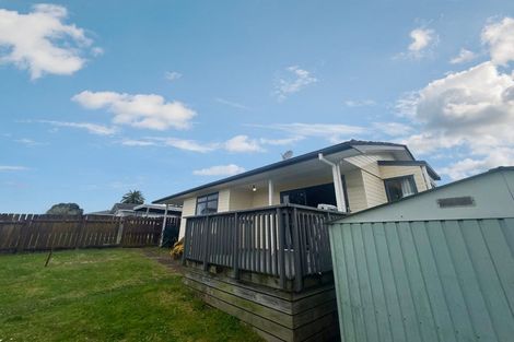 Photo of property in 1 Gambare Place, Wattle Downs, Auckland, 2103
