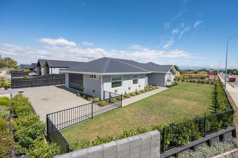 Photo of property in 2 Hallmark Drive, Hope, Richmond, 7020