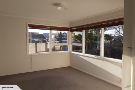 Photo of property in 20 Avonhead Road, Avonhead, Christchurch, 8042