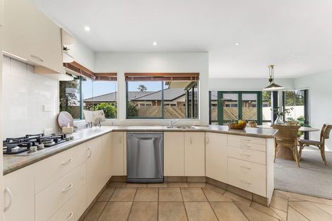 Photo of property in 94 Santa Monica Drive, Papamoa Beach, Papamoa, 3118