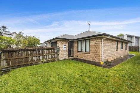 Photo of property in 6 Tralee Place, Hillcrest, Hamilton, 3216