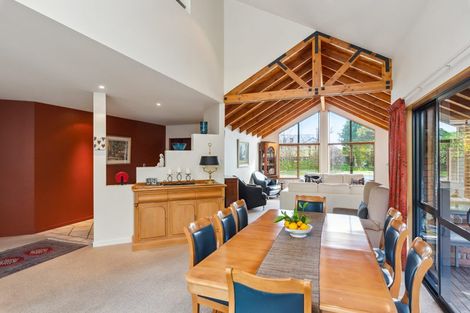 Photo of property in 11 Karu Crescent, Waikanae, 5036