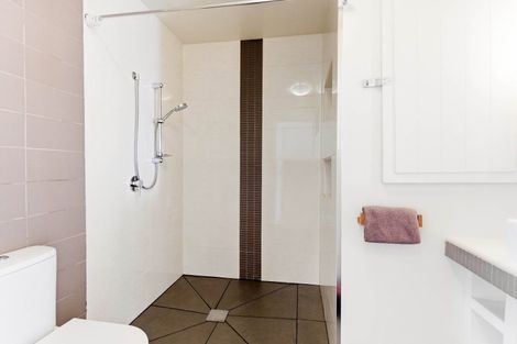 Photo of property in 37 Earls Road, Saint Clair, Dunedin, 9012