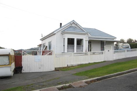 Photo of property in 16 Jellicoe Crescent, Kaikorai, Dunedin, 9010