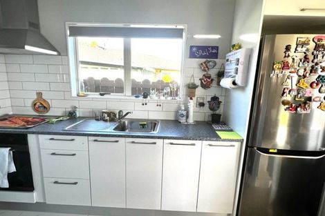 Photo of property in 14 Hawkley Close, Flat Bush, Auckland, 2019