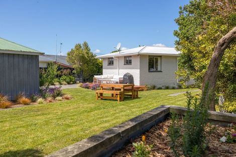 Photo of property in 13 Farrier Grove, Featherston, 5710