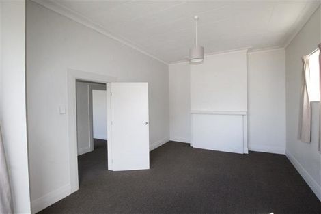 Photo of property in 48 Oxford Street, South Dunedin, Dunedin, 9012
