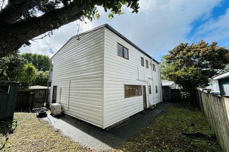 Photo of property in 54 Pinedale Place, Henderson, Auckland, 0610