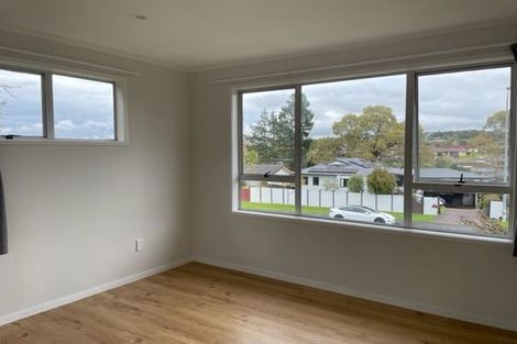 Photo of property in 58 Oreil Avenue, West Harbour, Auckland, 0618