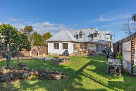 Photo of property in 39 Liverpool Street, Levin, 5510