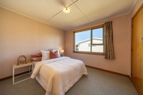 Photo of property in 8 Sutherland Street, Te Anau, 9600