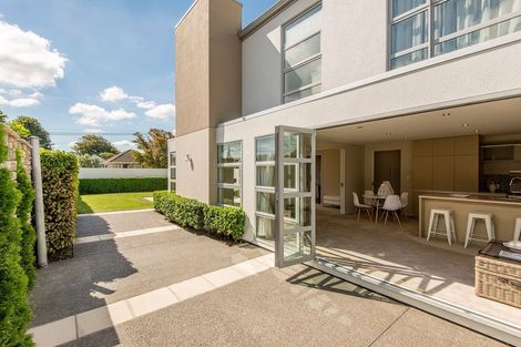 Photo of property in 72 Wai-iti Terrace, Bryndwr, Christchurch, 8052