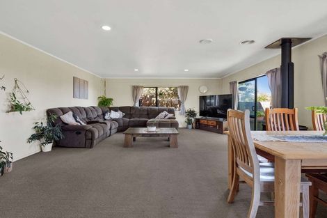 Photo of property in 14 Bronte Place, Owhata, Rotorua, 3010