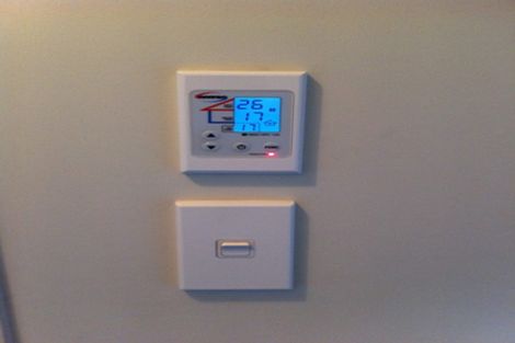 Photo of property in 61a Farquhar Road, Glendene, Auckland, 0602