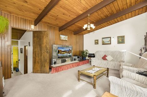 Photo of property in 186 Atkinson Road, Titirangi, Auckland, 0604
