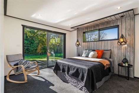 Photo of property in 112 Kawiu Road, Levin, 5510