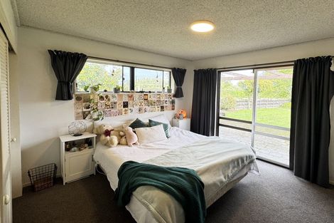 Photo of property in 56 Kentucky Way, Awapuni, Palmerston North, 4412