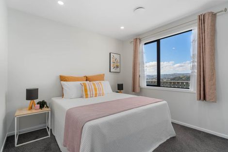 Photo of property in 11 Topsail Way, Whitby, Porirua, 5024