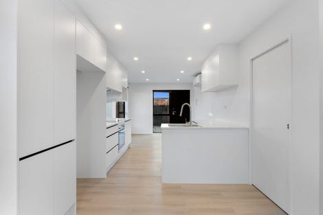 Photo of property in 27e Von Sturmer Street, Mangere East, Auckland, 2024