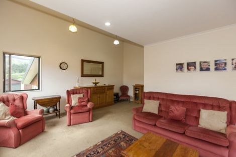 Photo of property in 10 Sams Way, Raumati South, Paraparaumu, 5032