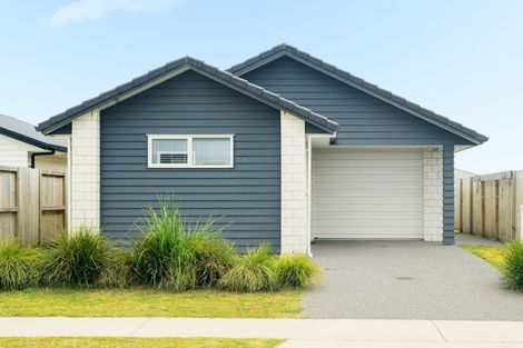 Photo of property in 40 Cupples Street, Papamoa Beach, Papamoa, 3118