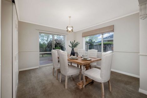 Photo of property in 28 Astoria Place, Northpark, Auckland, 2013
