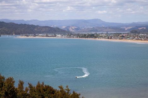 Photo of property in 186 Centennial Drive, Whitianga, 3510