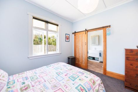 Photo of property in 28 Thames Street, Rongotea, 4476