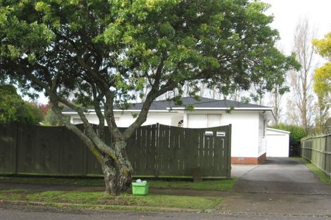 Photo of property in 18 Chesley Place, Half Moon Bay, Auckland, 2012