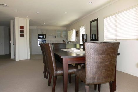 Photo of property in 4e The Dunes, Pauanui, Hikuai, 3579