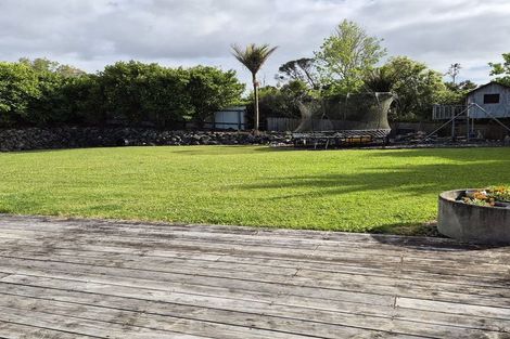 Photo of property in 17 Gorge Road, Maungaturoto, 0520