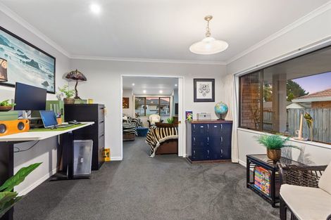 Photo of property in 28 Stableford Drive, Pyes Pa, Tauranga, 3112