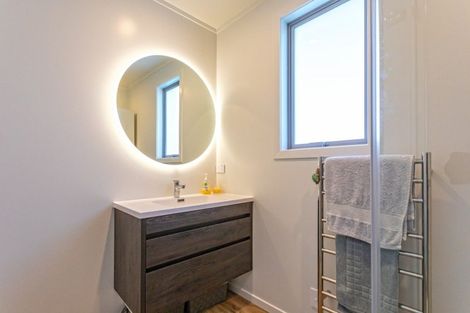 Photo of property in 113 Russell Bruce Place, Onemana, Whangamata, 3691