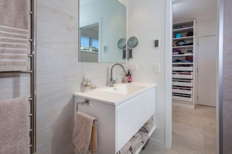 Photo of property in 102b Diana Avenue, Whangamata, 3620