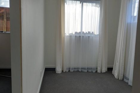 Photo of property in 74 John F Kennedy Drive, Milson, Palmerston North, 4414