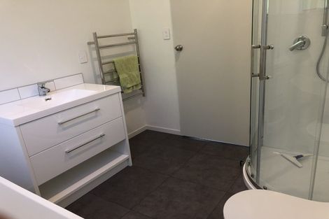 Photo of property in 21b Cockayne Road, Khandallah, Wellington, 6035